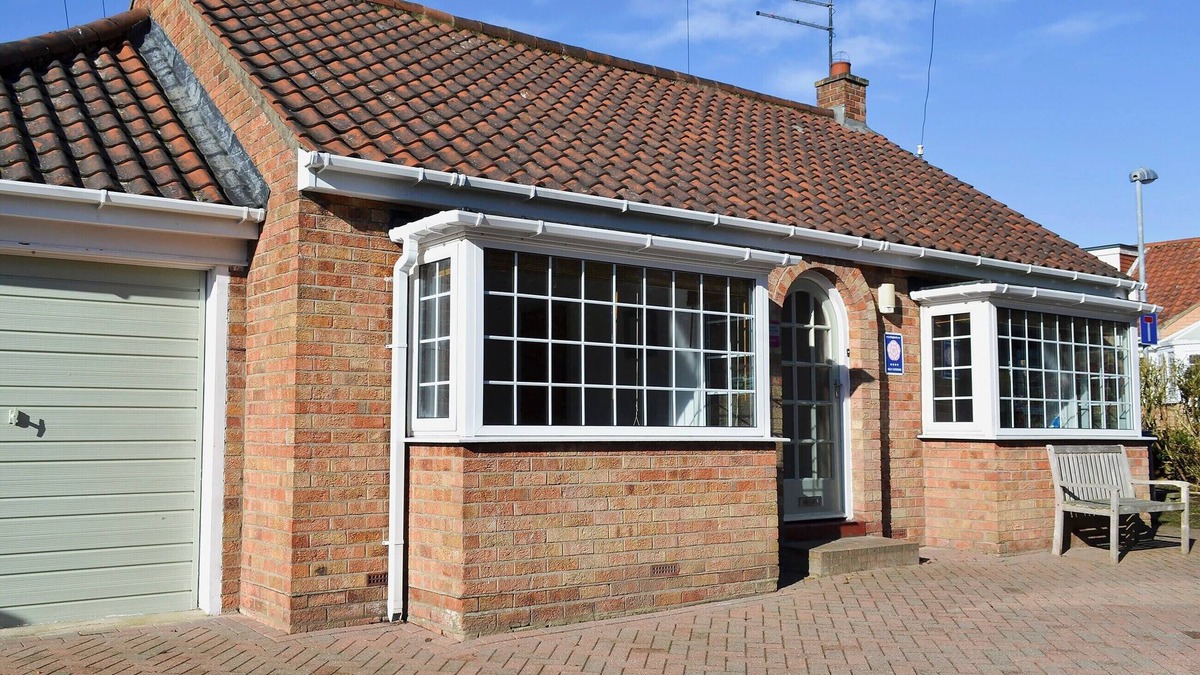 Sewerby Cottage | 4 bedroom accommodation in Sewerby, near Bridlington