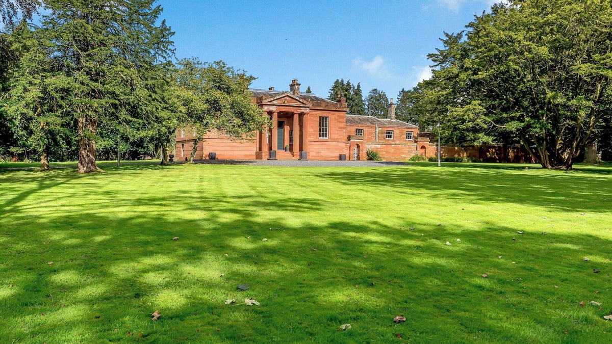 Carlisle Cottage | 4 bedroom accommodation in Crosby-on-Eden, near Carlisle