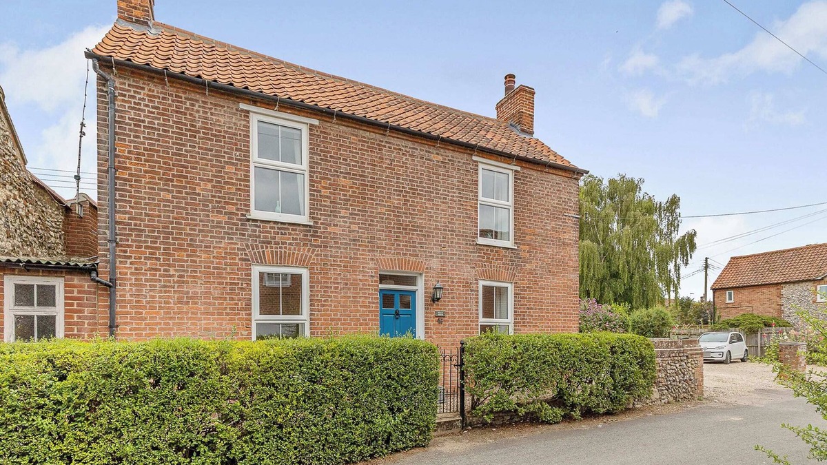South Creake Cottage | 4 bedroom accommodation in South Creake, near Fakenham