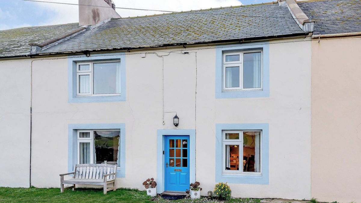 Maryport Cottage | 4 bedroom accommodation in Mawbray, near Silloth