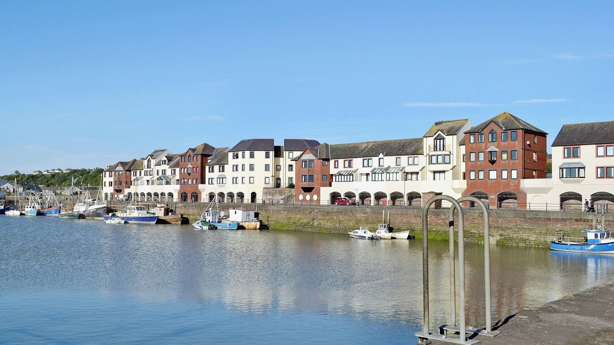 Maryport Cottage | 4 bedroom accommodation in Maryport