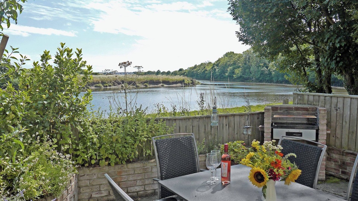 Warkworth Cottage | 4 bedroom accommodation in Warkworth