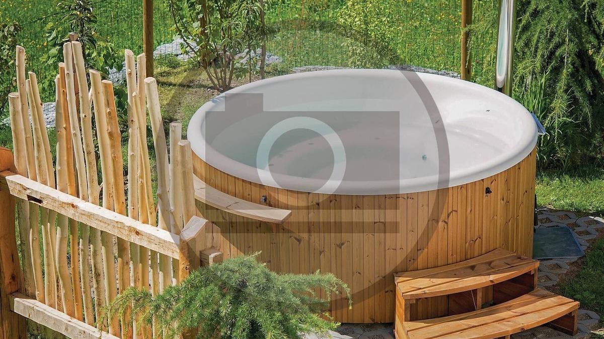 Municipality of Stadskanaal House | 4 bedroom accommodation in Onstwedde