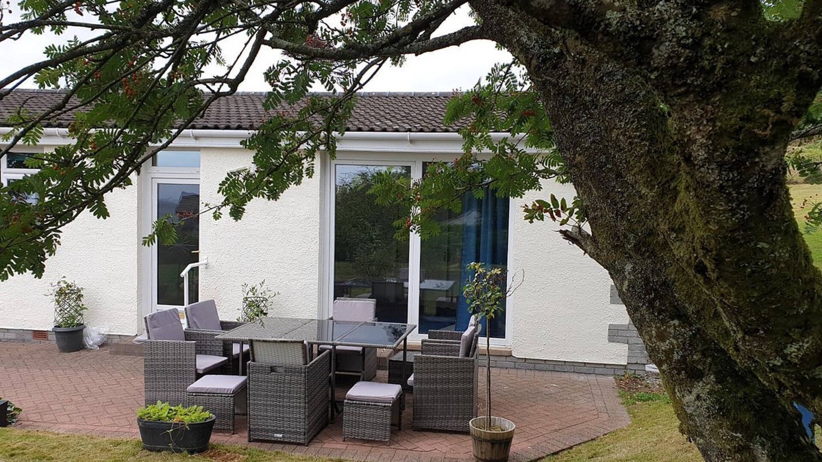Brodick Cottage | 4 bedroom accommodation in Brodick
