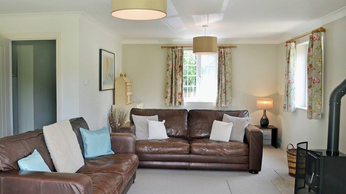 Cheddar Cottage | 4 bedroom accommodation in Cheddar