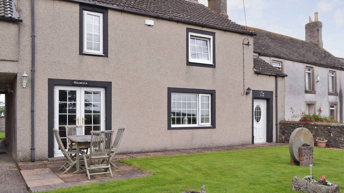 Beckfoot Cottage | 4 bedroom accommodation in Newtown, near Silloth