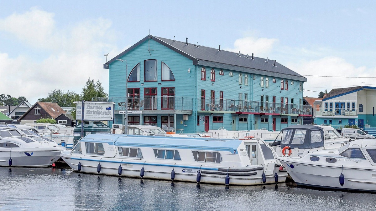 Hoveton Cottage | 4 bedroom accommodation in Wroxham