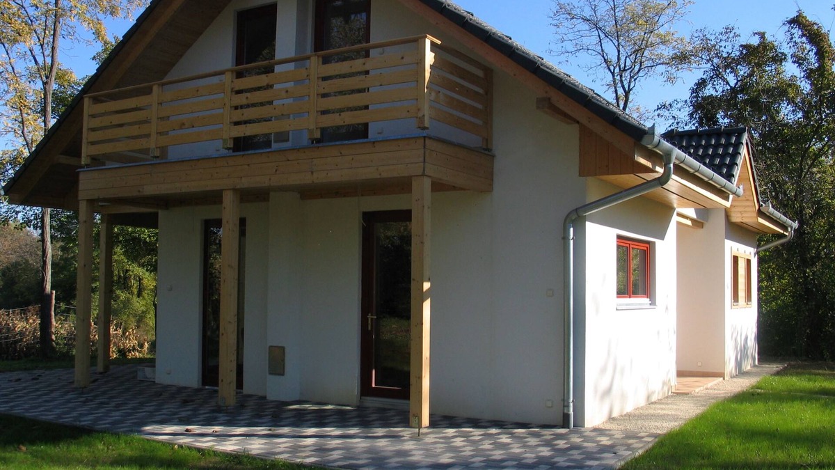 Szolad Villa | 4 bedroom accommodation in Szólád