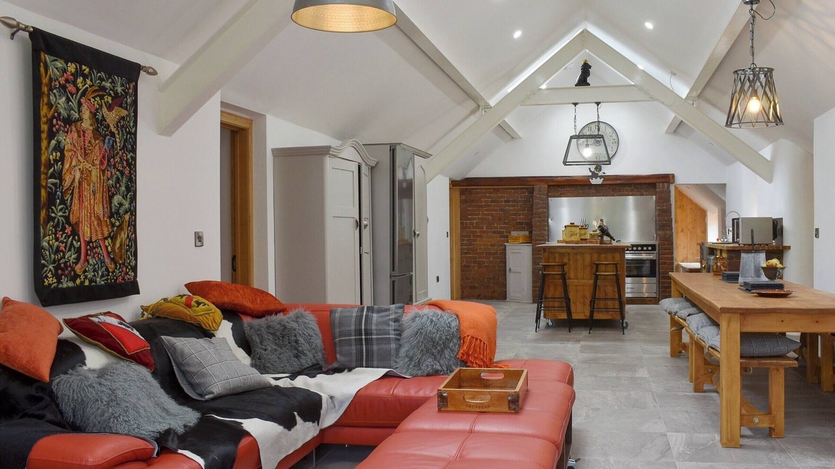 Rhydymwyn Cottage | 4 bedroom accommodation in Mold