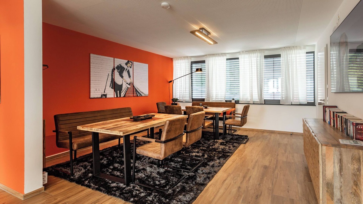 Neckarwestheim Apartment | 4 Bedroom Apartment in Neckarwestheim