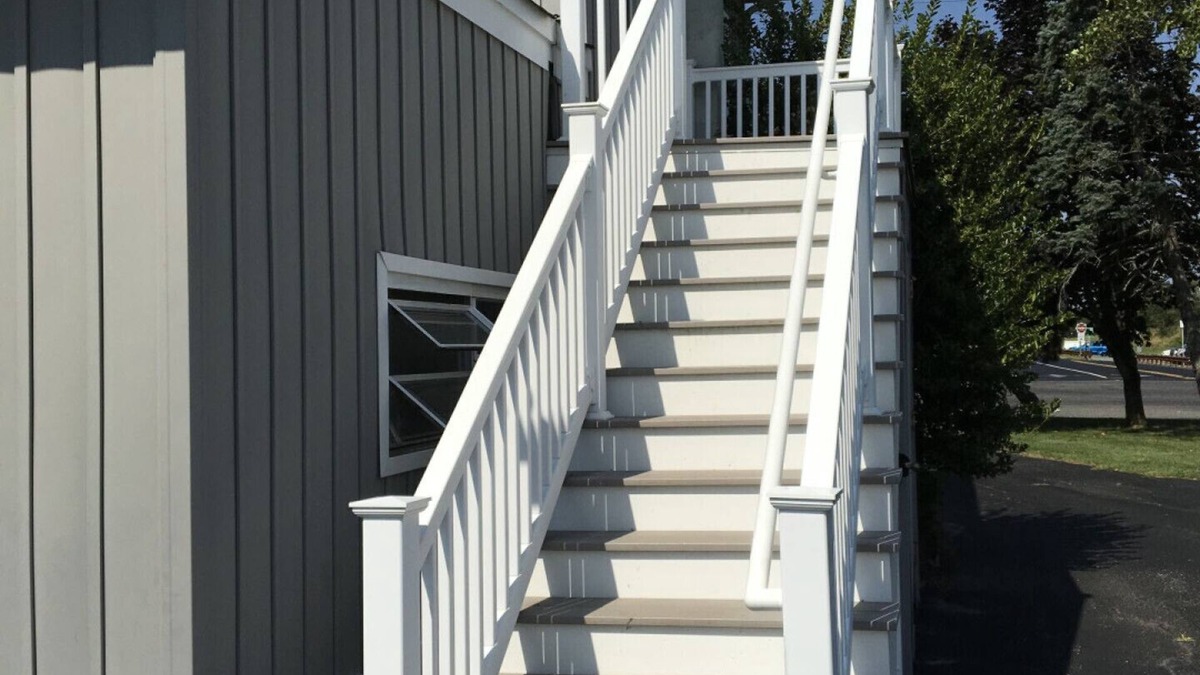 Marmora House | 4 Bedroom Apartment one Mile from Ocean City NJ