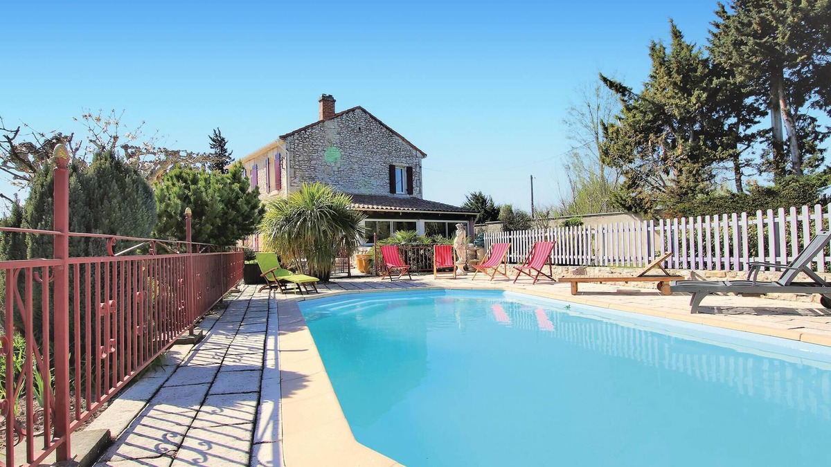 Saint-Andiol House | 4 bedroom awesome home in Saint-Andiol