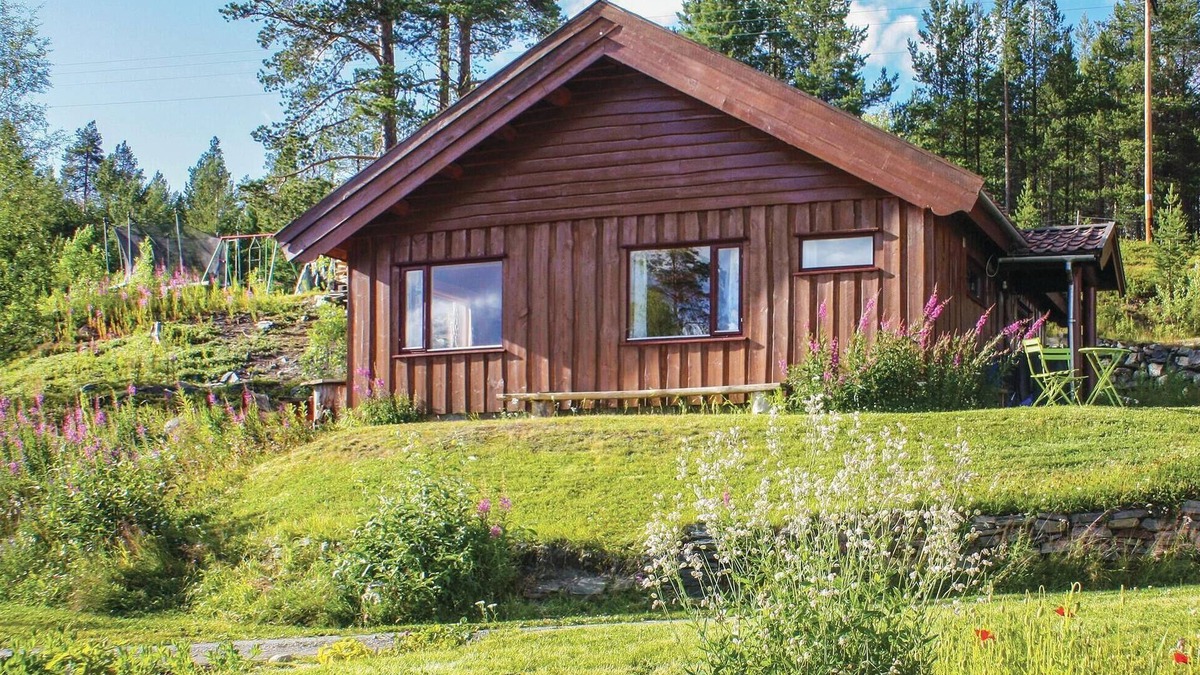 Heidal House | 4 bedroom awesome home in Heidal