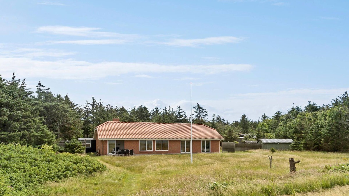 Oddesund Syd House | 4 bedroom beach front home in Thyholm