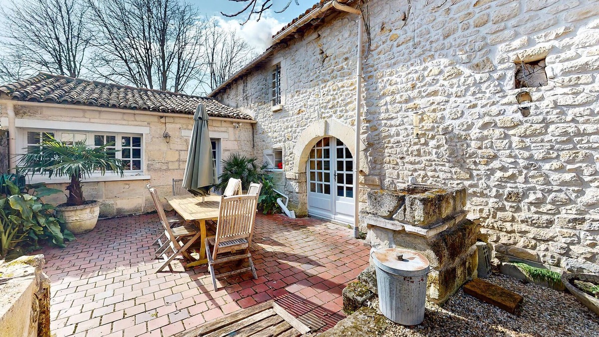 Graves-Saint-Amant House | 4 bedroom beautiful home in Saint-Simon