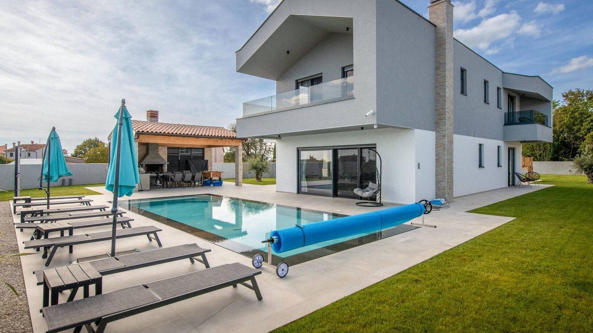 Rebici House | 4 bedroom beautiful home in Rebici