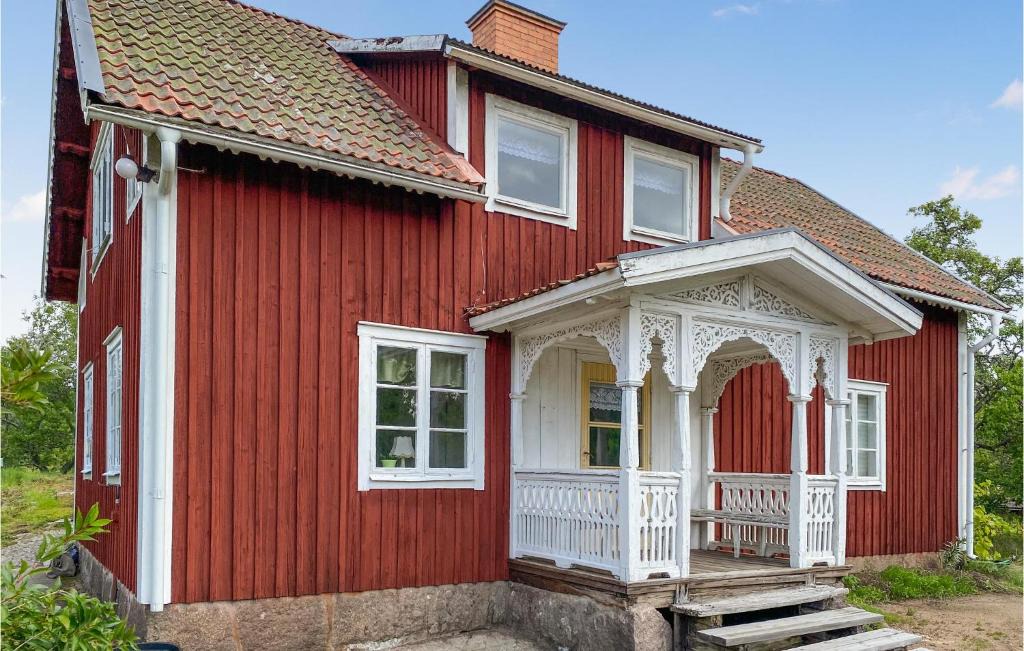 Vimmerby House | 4 Bedroom Beautiful Home In Vimmerby
