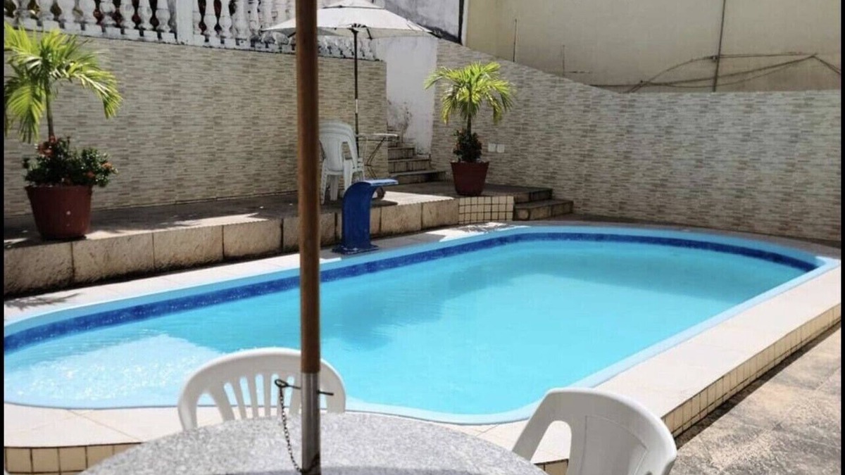 Tamoios House | 4 Bedroom Closed Condominium House