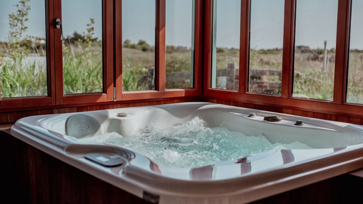 Bois-de-Cene Cottage | 4-bedroom cottage with wellness and terraces in the heart of Marais Breton
