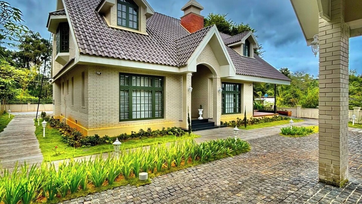 Kalpetta Cottage | 4-bedroom cottage in awesome Kalpetta with AC