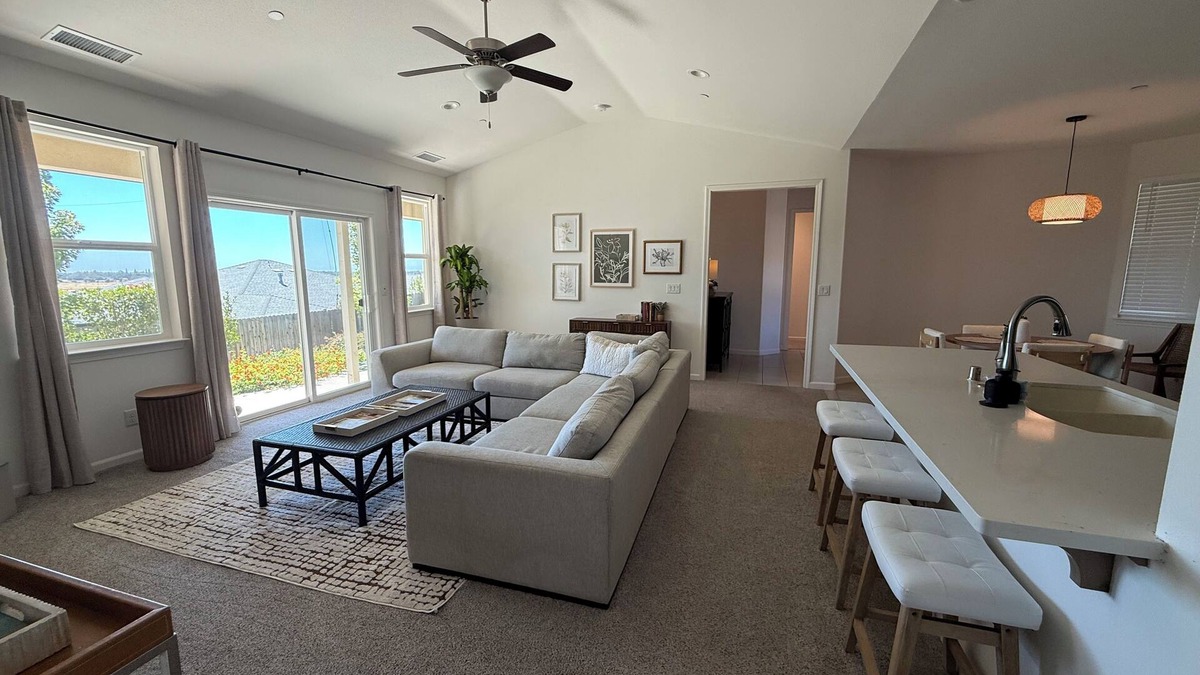 Chico House | 4-bedroom Custom home with a view!