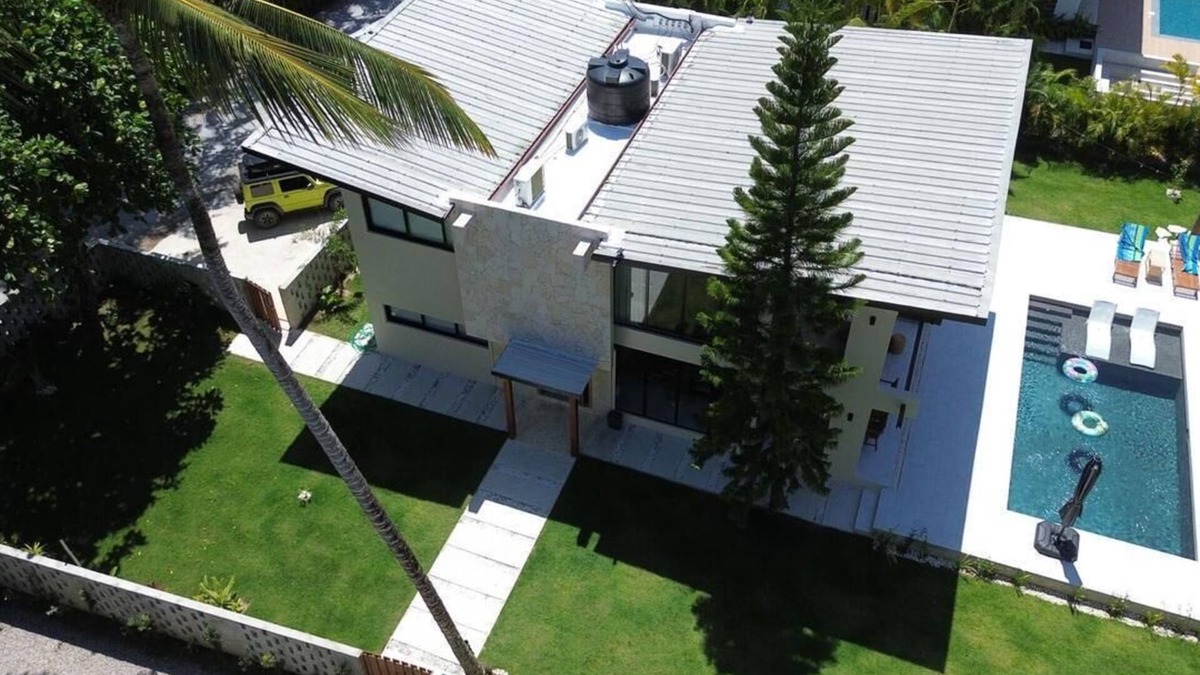 Puerto Bahia Villa | 4-bedroom Family Villa in Playa Portillo with AC and Generator. Enjoy paradise
