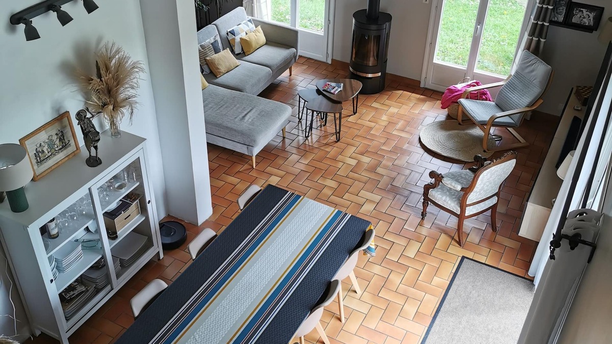 Saint-Martin-de-Hinx House | 4-bedroom country house, village with all amenities 20 minutes from the beach