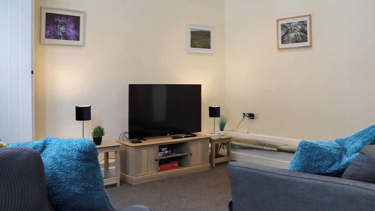 Rhiwbryfdir Cottage | 4 bedroom accommodation in Blaenau Ffestioniog