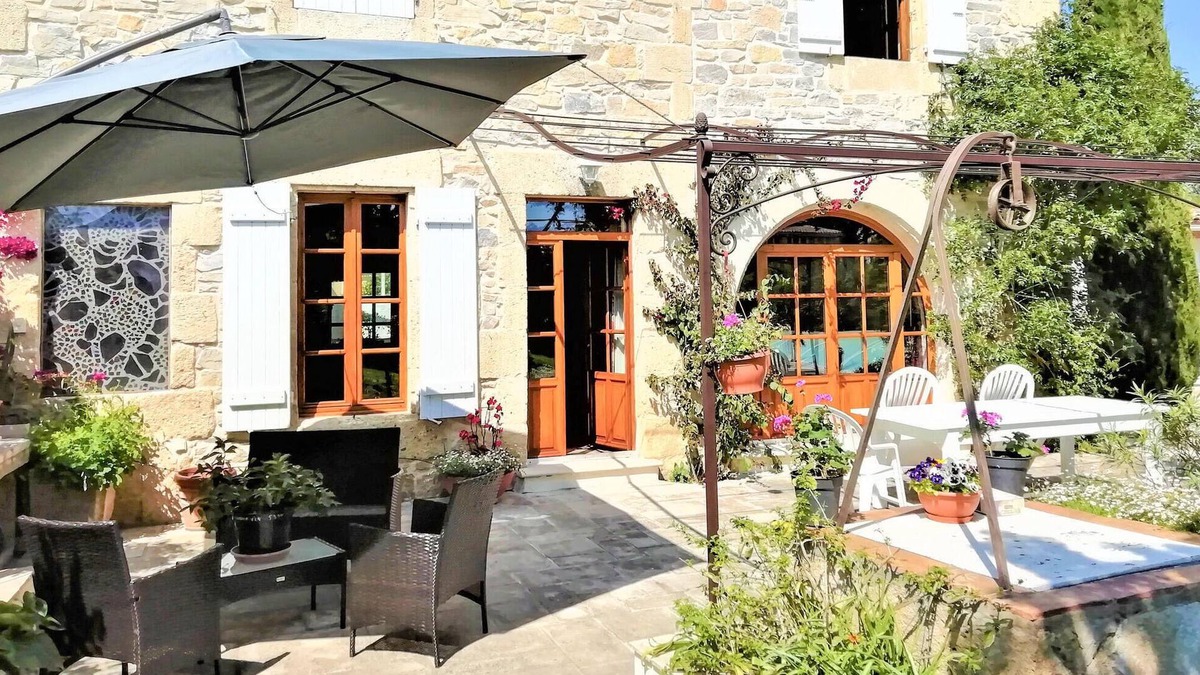 Marguerittes House | 4 bedroom gorgeous home in Marguerittes