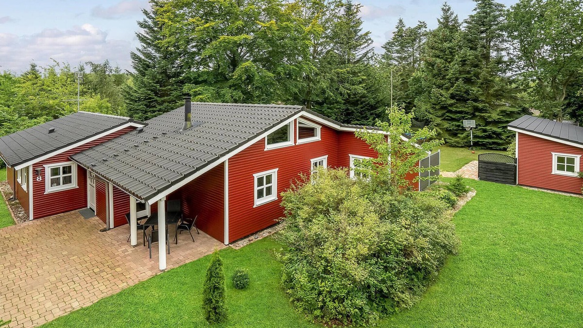 Fjellerup House | 4 bedroom gorgeous home in Glesborg