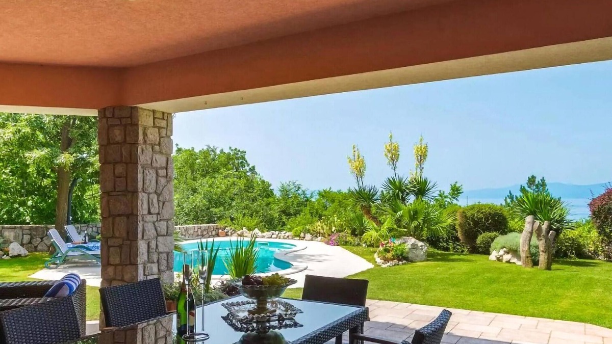 Zurkovo House | 4 bedroom gorgeous home in Kostrena