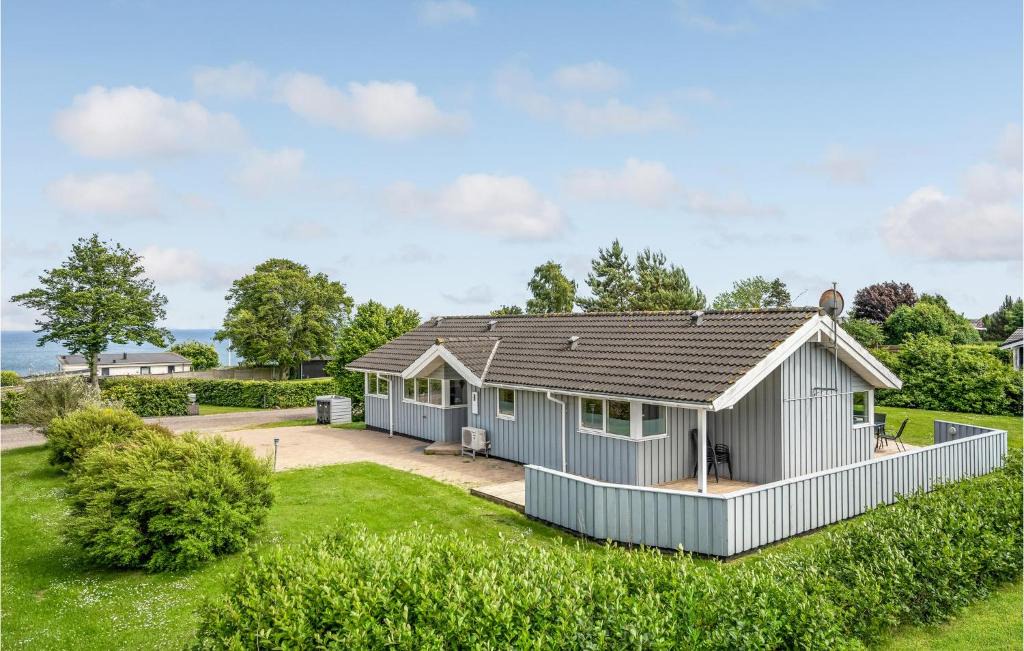 Hvidbjerg Strand House | 4 Bedroom Gorgeous Home In Børkop