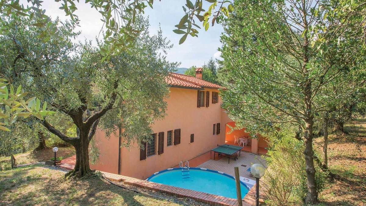 Marliana House | 4 bedroom gorgeous home in Marliana PT