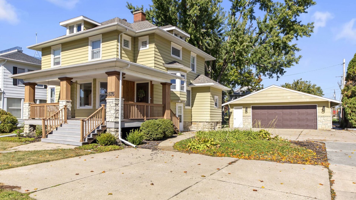 Marion House | 4 Bedroom Historic Charmer Marion Uptown
