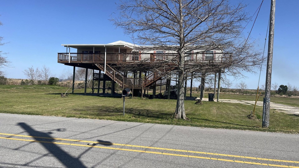 Delacroix House | 4-Bedroom Home, Delacroix Hwy, Great Fishing, AC, WIFI