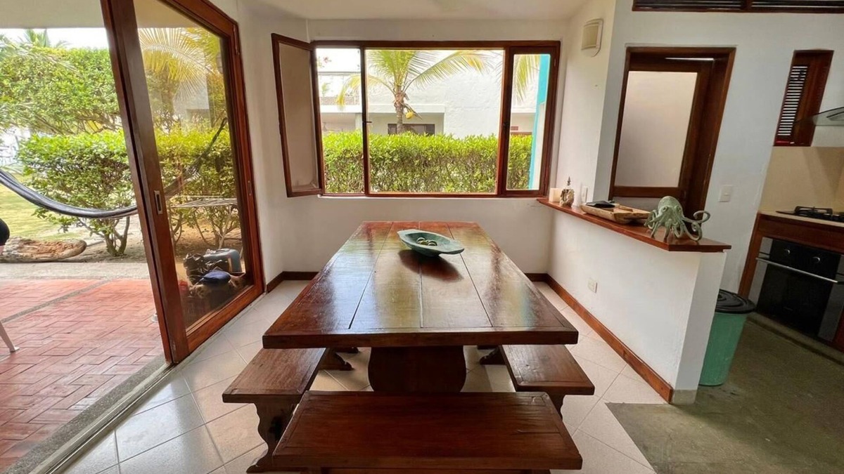 Tolu House | 4-bedroom house in enchanting Santiago de Tolú with WiFi, AC