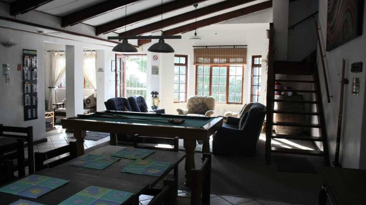Westcliff House | 4-bedroom house in brilliant Hermanus with WiFi, AC. Enjoy your stay