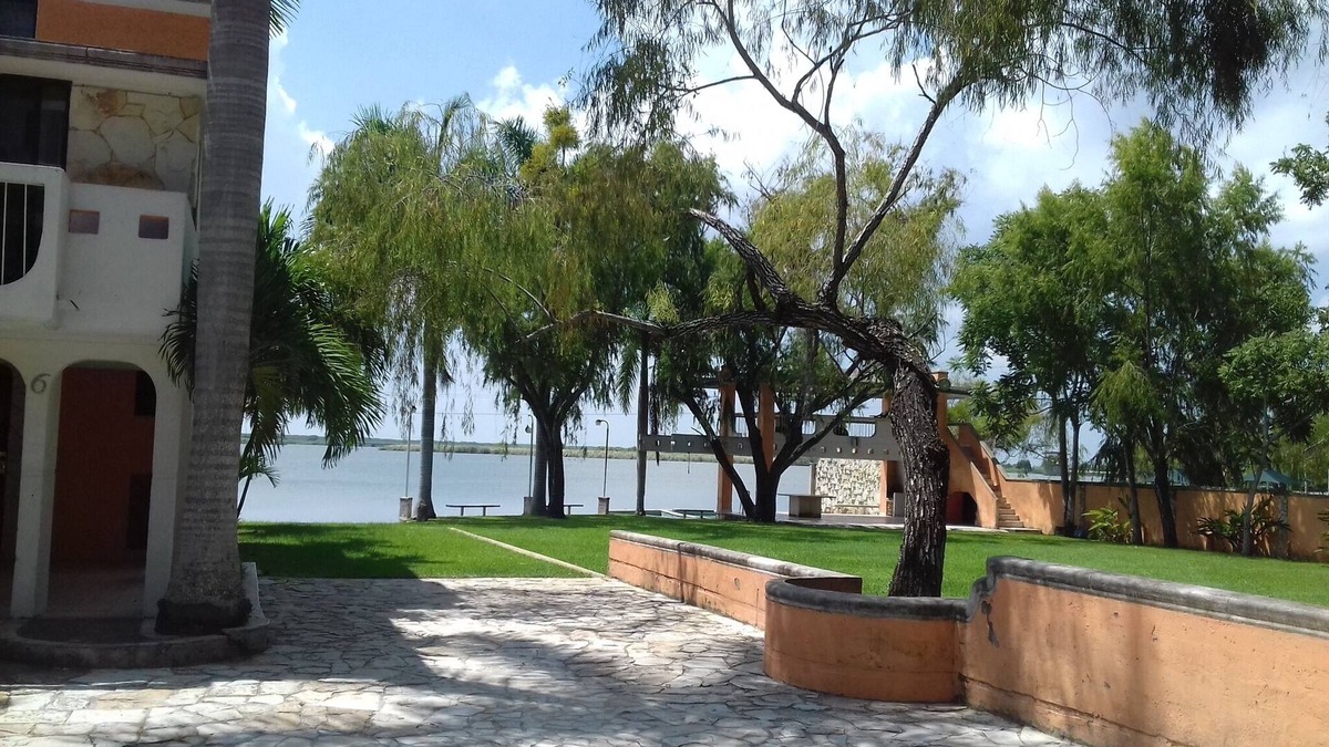 Tampico House | 4 Bedroom House with Lagoon view in private division