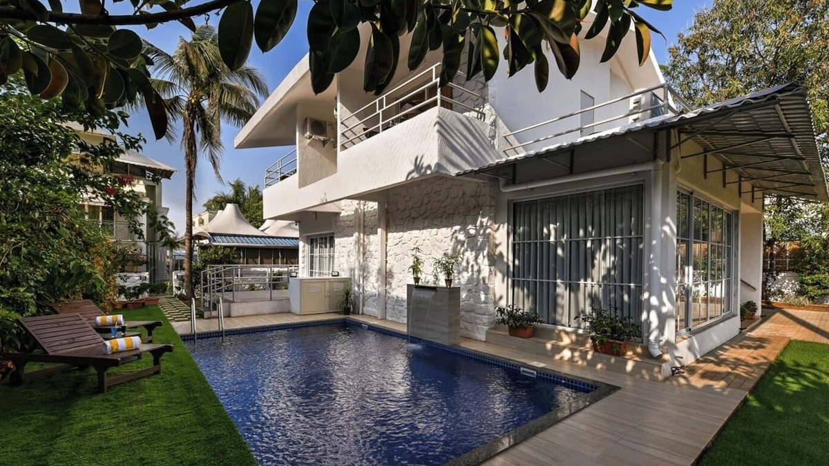 Lonavala Villa | 4-bedroom klub Klass villa by maxxvalue in gorgeous Lonavala