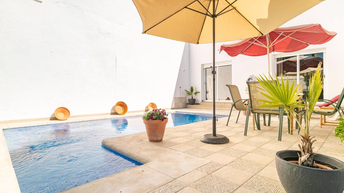 Penaflor Apartment | 4 bedroom lovely apartment in Peñaflor