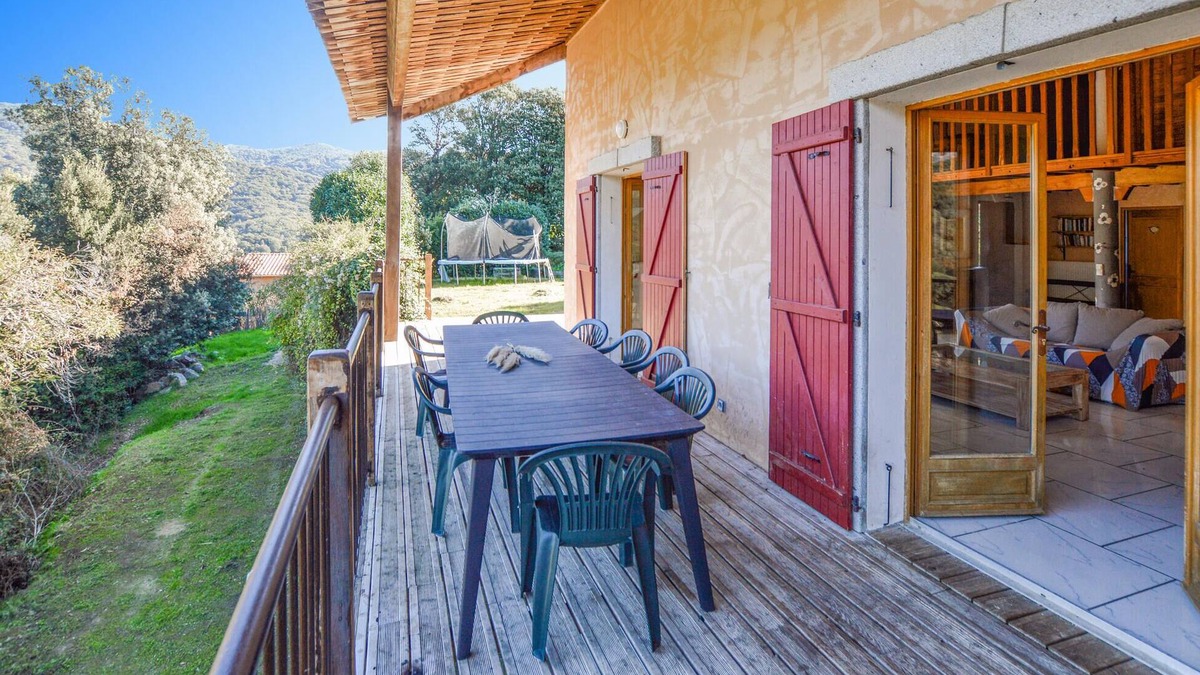 Azilone-Ampaza House | 4 bedroom lovely home in Azilone Ampaza