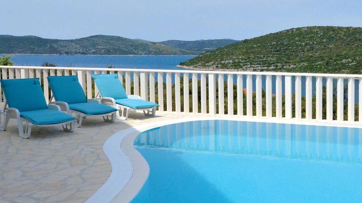 Veliki Drvenik House | 4 bedroom lovely home in Drvenik Veliki