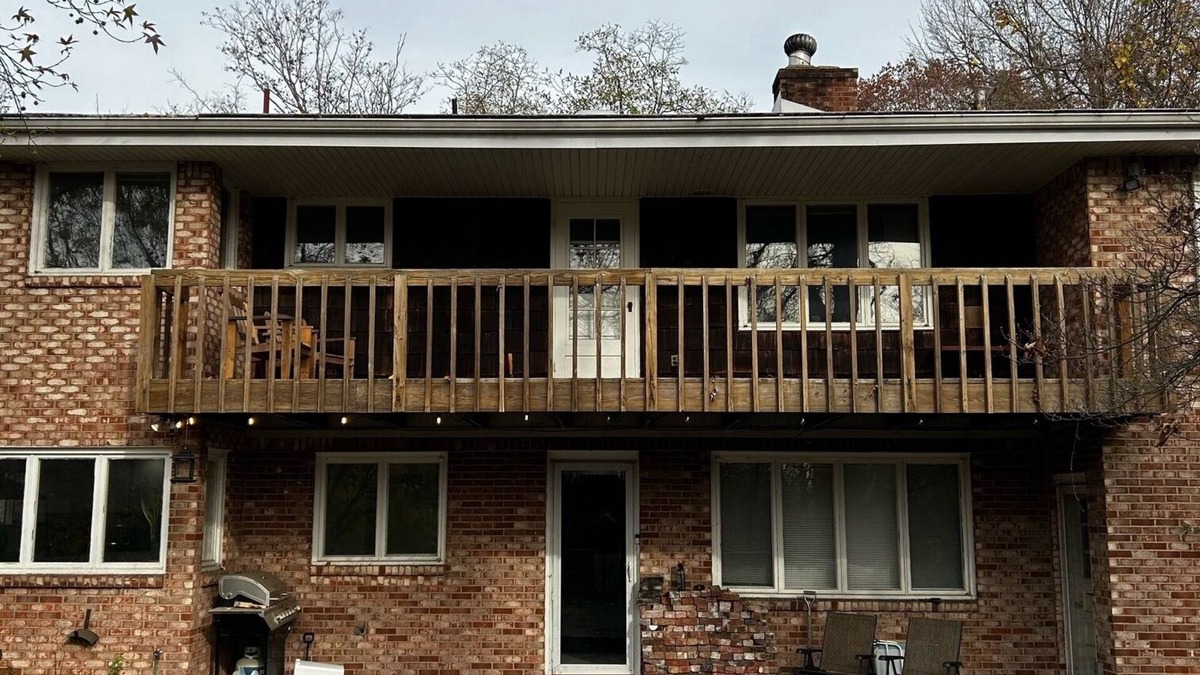Oakmont House | 4-bedroom modern house in charming Oakmont - close to Country Club and Bakery!