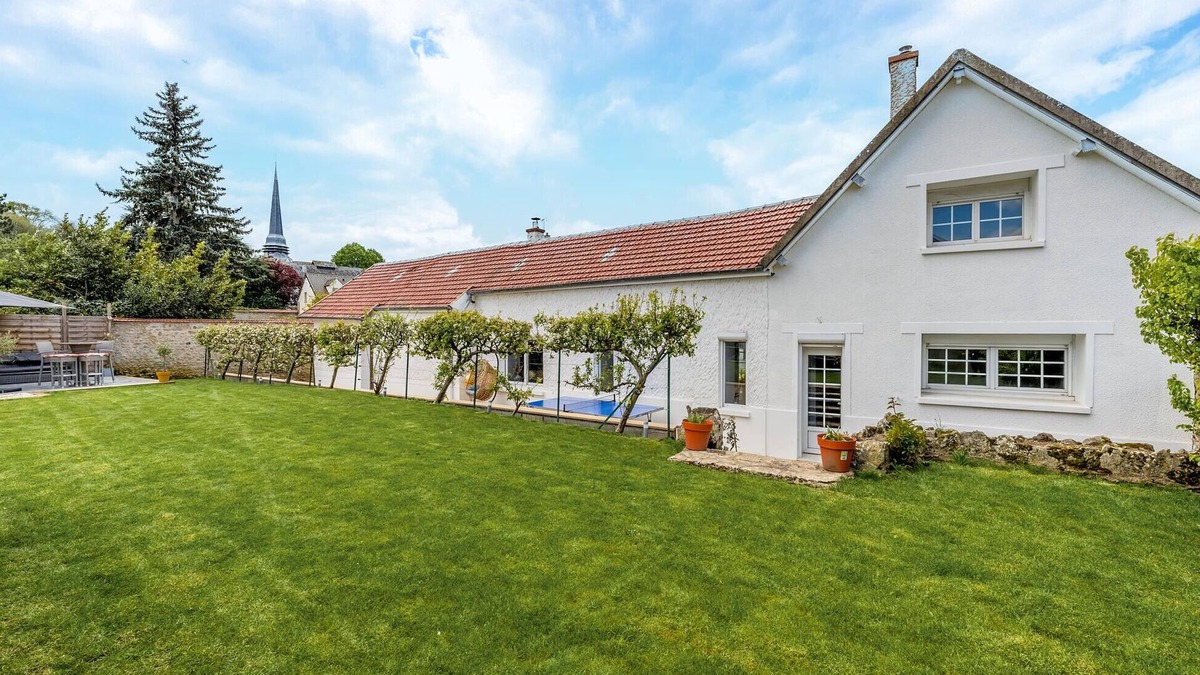 Amblainville House | 4 bedroom nice home in Amblainville