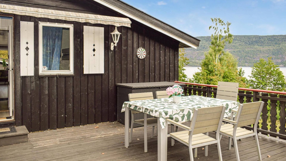 Modum House | 4 bedroom nice home in Vikersund