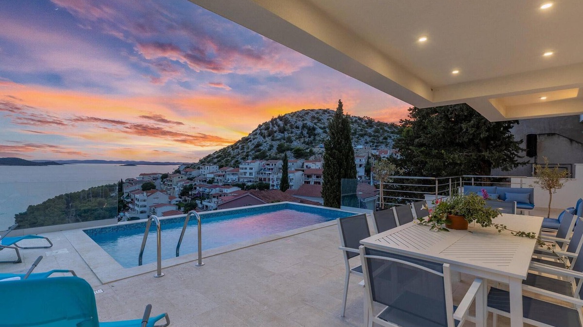 Drage House | 4 bedroom nice home in Drage