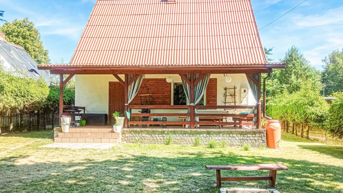 Ostrow Wielki House | 4 bedroom pet friendly home in Zalewo