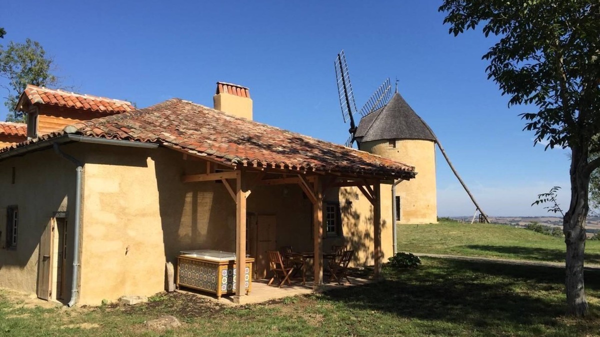 Montpezat House | 4 Bedroom Private vacation home in Montpezat