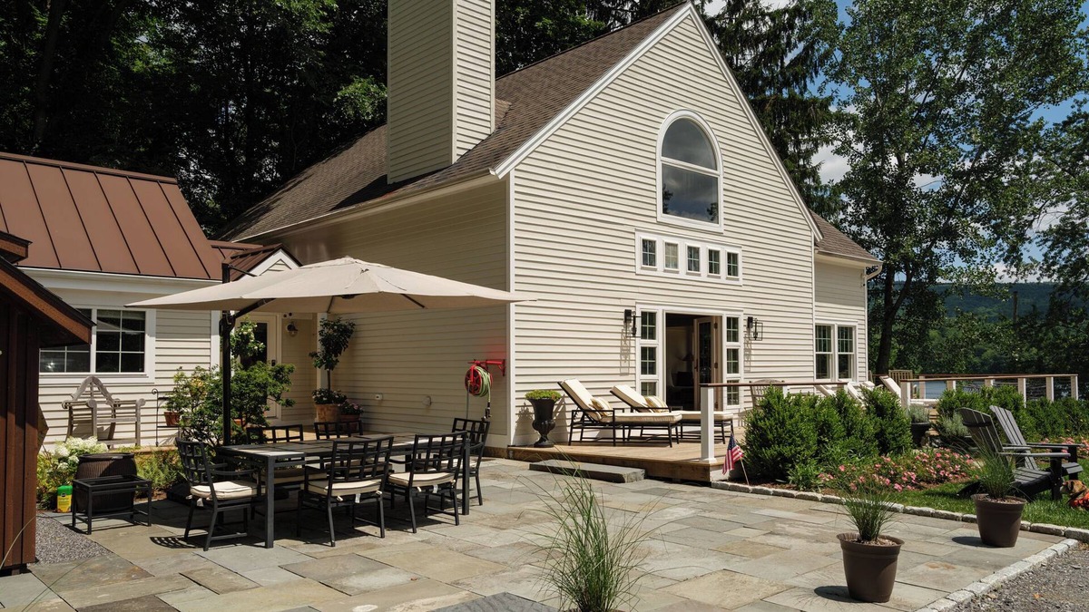 Canaan House | 4-bedroom Queechy Lake House with Private Dock and Fire Pit