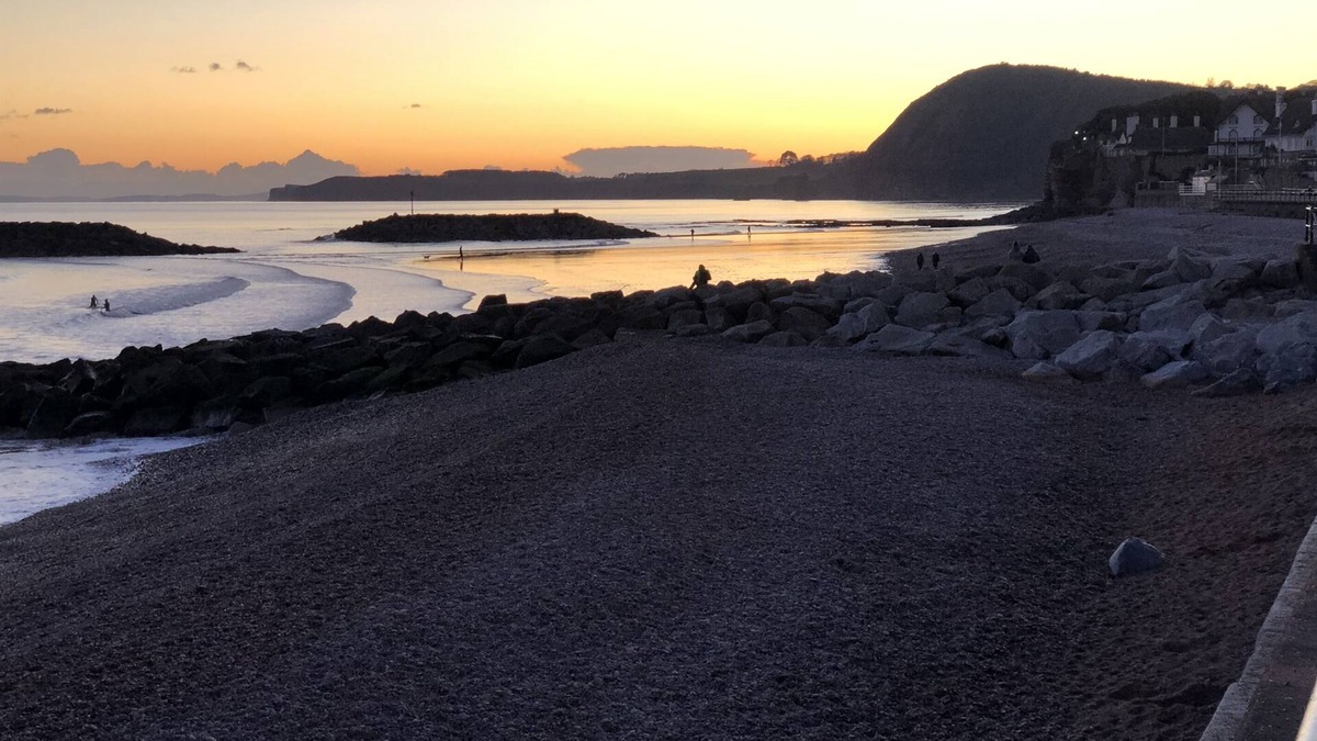 Sidmouth House | 4 Bedroom Seaside House, Beach 220m with Free Parking